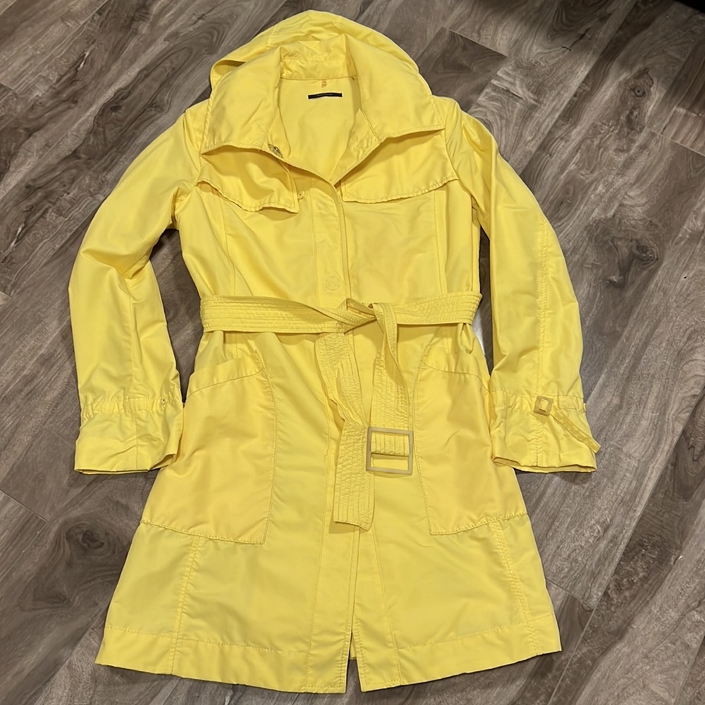 🔥🔥ELIE TAHARI Lemon Yellow Trench Coat